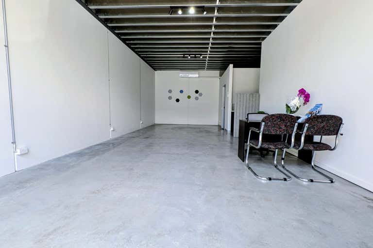 4 Pickett Drive Altona North VIC 3025 - Image 2