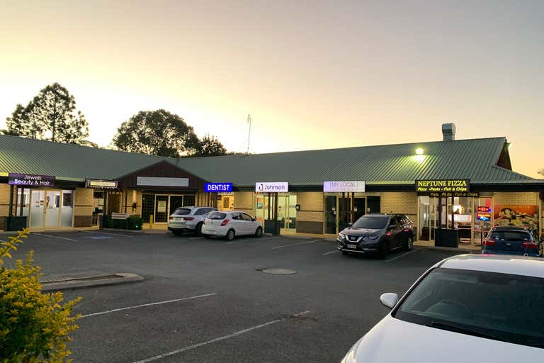 Gaven Heights Shopping Centre, 213 Universal Street Oxenford QLD 4210 - Image 2