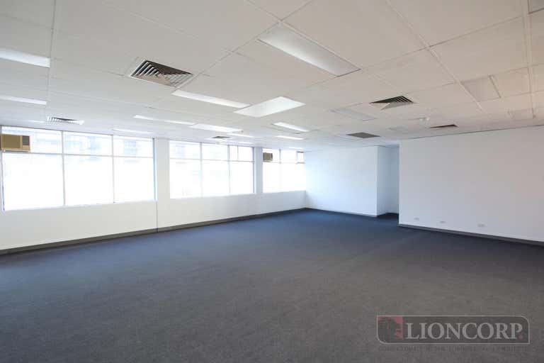 Upper Mount Gravatt QLD 4122 - Image 4