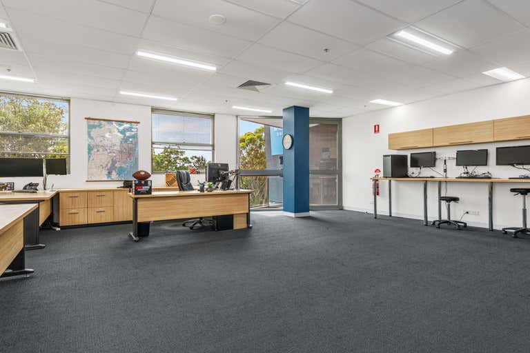 Unit 301, 354 Eastern Valley Way Chatswood NSW 2067 - Image 2