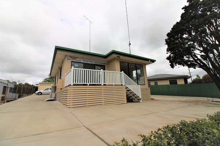 33 Brook Street North Toowoomba QLD 4350 - Image 1