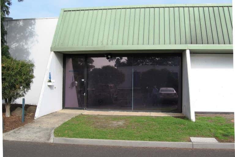 4/1140 Nepean Hwy Mornington VIC 3931 - Image 1