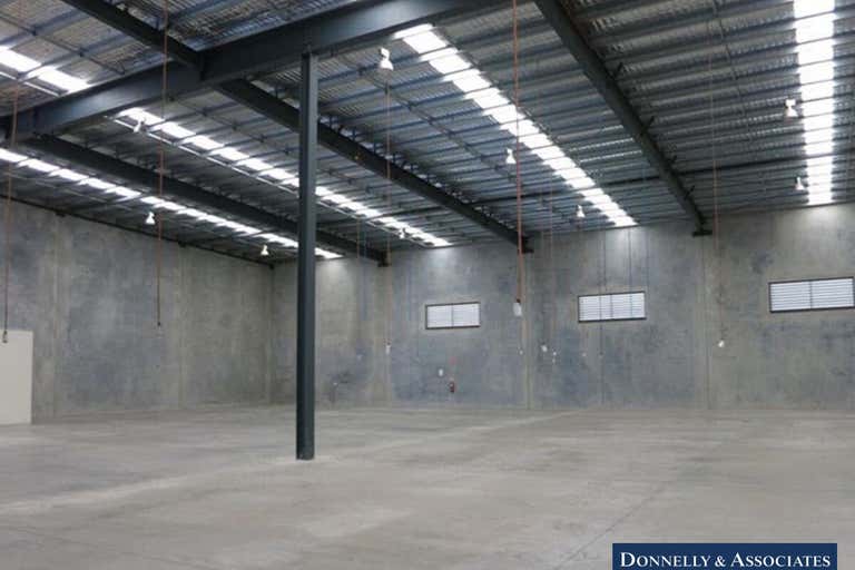 33 - 35 Nealdon Drive Meadowbrook QLD 4131 - Image 1