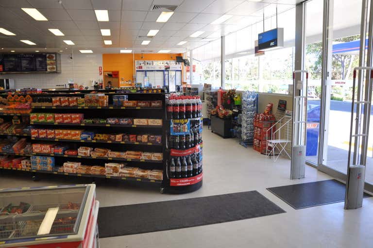 Gull Service Station and Store, 7060 Great Eastern Highway Mundaring WA 6073 - Image 4