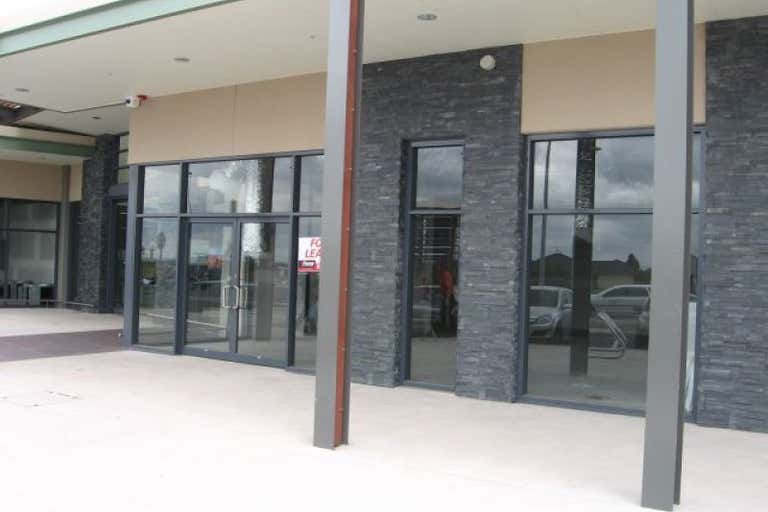 Heritage Springs Shopping Centre, 11/1 Livingstone Boulevard Pakenham VIC 3810 - Image 1