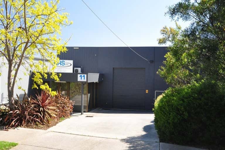 11 Bastow Place Mulgrave VIC 3170 - Image 2