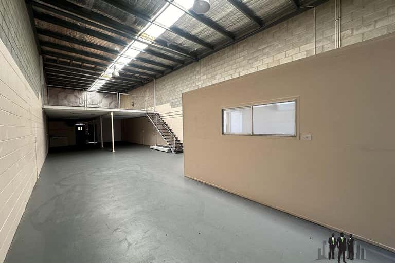 2/60 Beach St Kippa-Ring QLD 4021 - Image 3