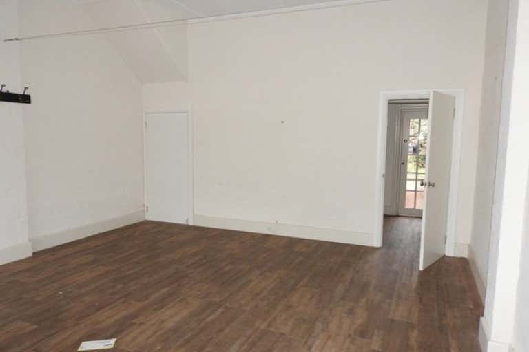 122 Bay Street Brighton VIC 3186 - Image 3