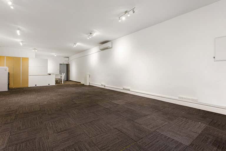 42 East Concourse Beaumaris VIC 3193 - Image 2