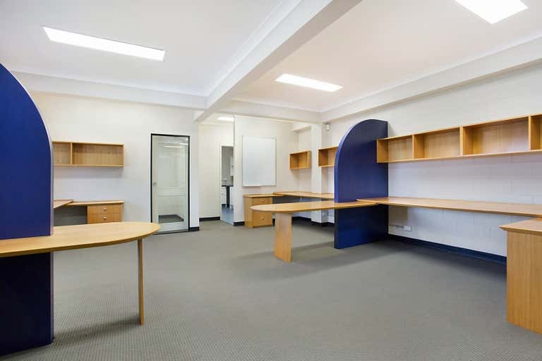 Suite 2A, 677 Pine Ridge Road Biggera Waters QLD 4216 - Image 2