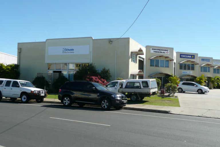 1/32 Chapple Street Gladstone Central QLD 4680 - Image 2