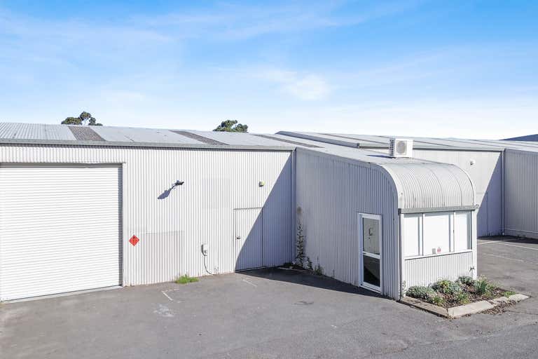 Unit 2, 31A Churchill Park Drive Invermay TAS 7248 - Image 3