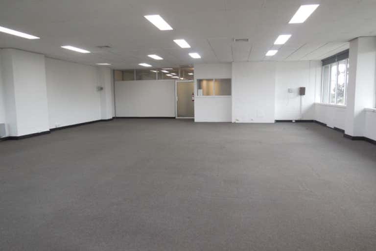 1/2 2nd Floor, 10A Atherton Road Oakleigh VIC 3166 - Image 4