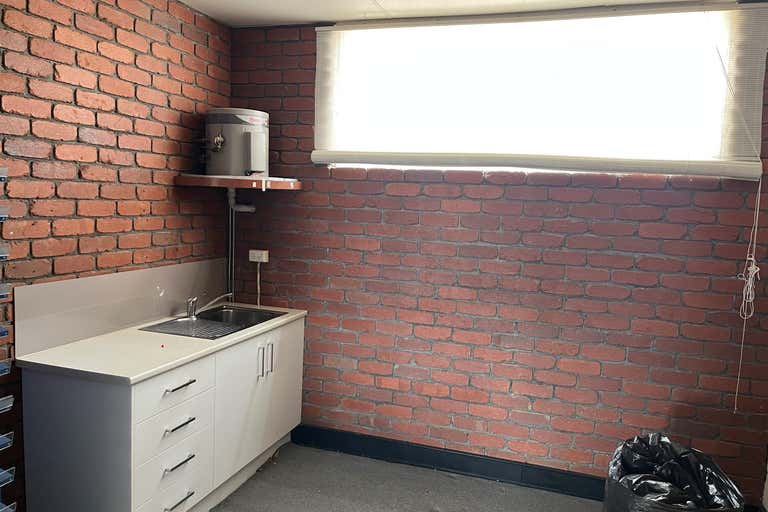 1/84 Boronia Road Boronia VIC 3155 - Image 3