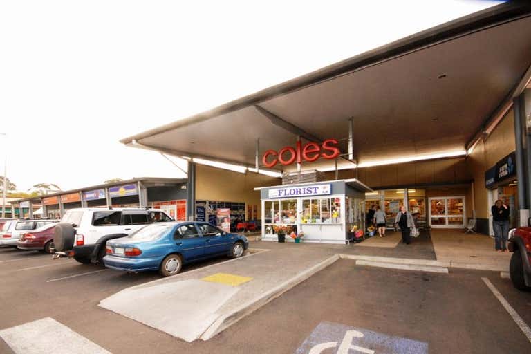 Kiosk - Highfields Plaza, 1 Plaza Circle Highfields QLD 4352 - Image 2