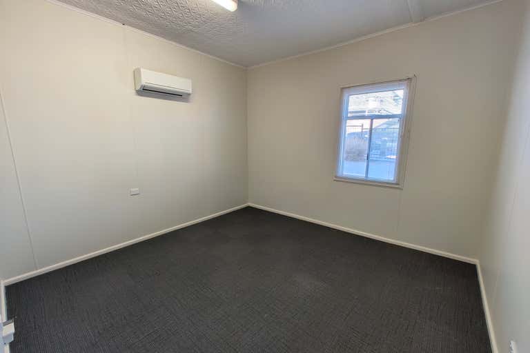 39 Mackay Street Port Augusta SA 5700 - Image 2