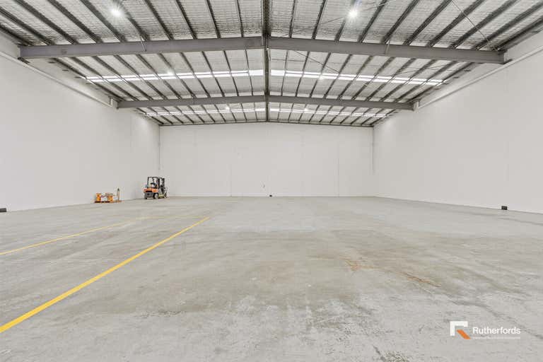 34 Lillee Crescent Tullamarine VIC 3043 - Image 2