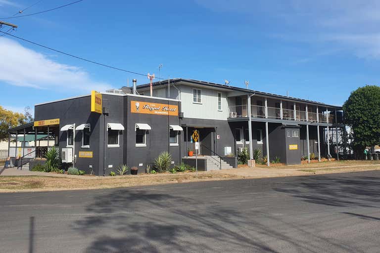 The Royal Hotel, 3 Sara Street Meandarra QLD 4422 - Image 1
