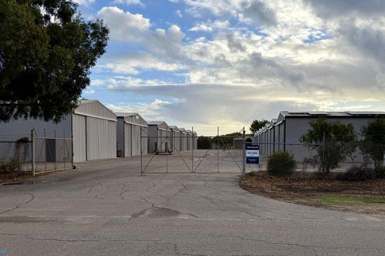9/31 Moore Road Dongara WA 6525 - Image 2