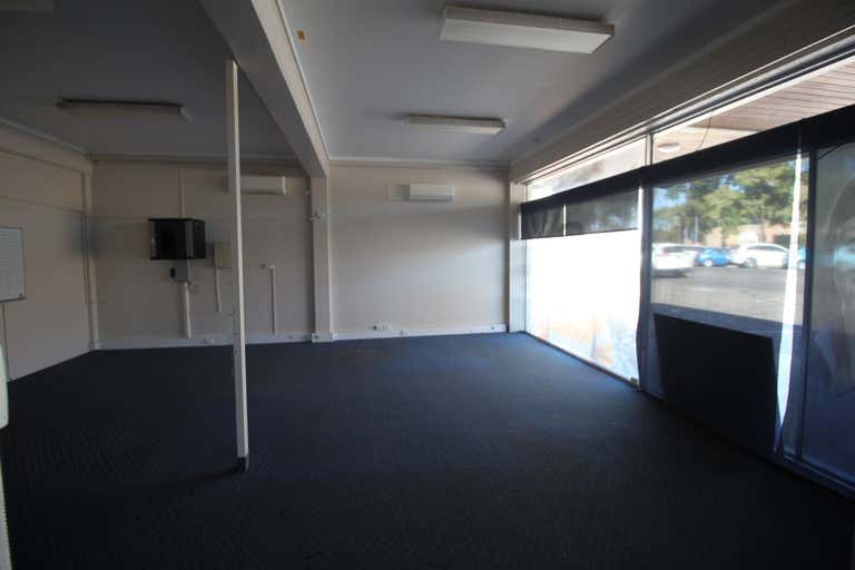 6 & 7, 28 West Street Mount Isa QLD 4825 - Image 2