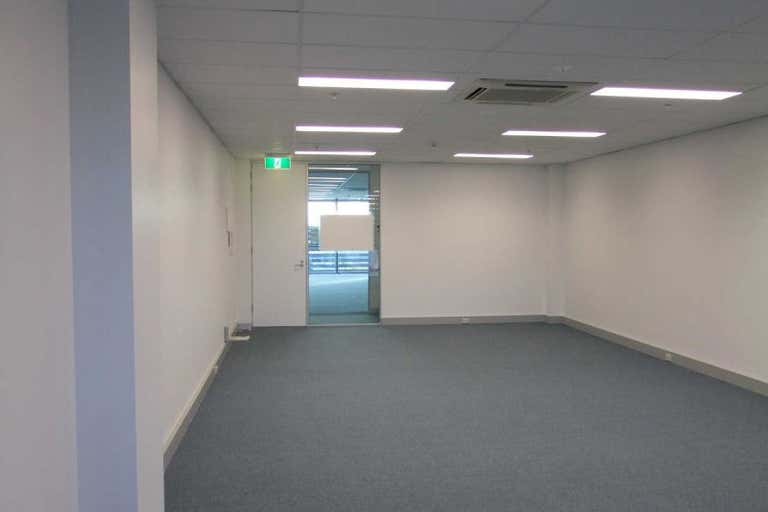 Dryburgh Corporate Suites, Suite 14, 204 - 218 Dryburgh Street North Melbourne VIC 3051 - Image 4