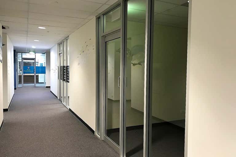 Victoria Point Lakeside Shopping Centre, H22, 11-13 Bunker Road Victoria Point QLD 4165 - Image 2