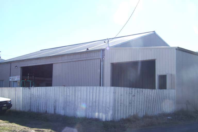 77 Wayo Street Goulburn NSW 2580 - Image 2