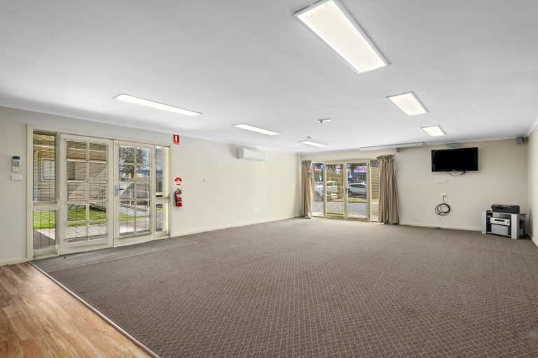 138 Melbourne Road Wodonga VIC 3690 - Image 2