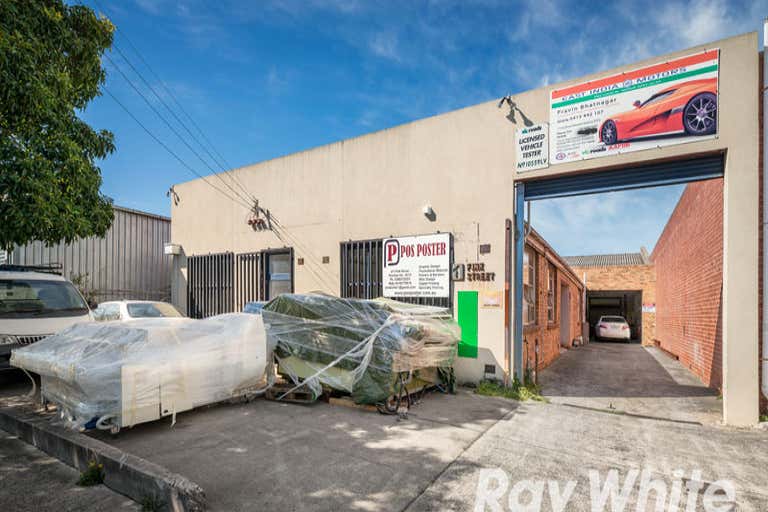 1 Fink Street Preston VIC 3072 - Image 1