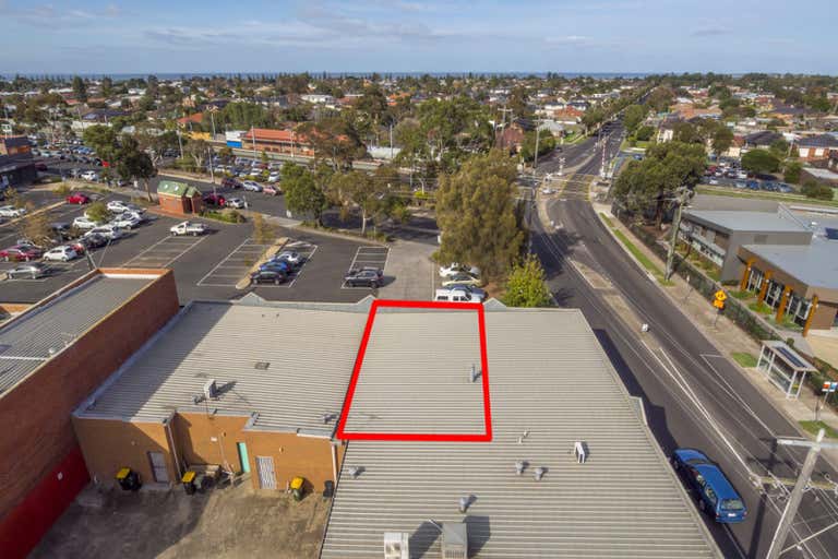 5/30 Harrington Square Altona VIC 3018 - Image 2