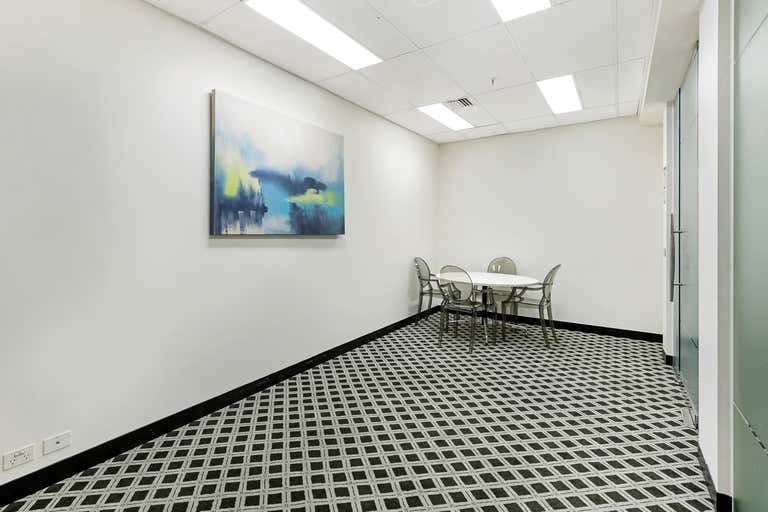 419/1 Queens Road Melbourne VIC 3004 - Image 2