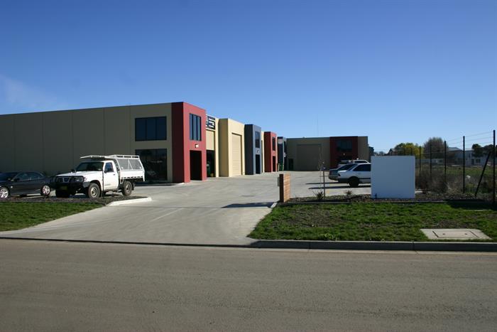 Shed 2, 6 Builders Close Wendouree VIC 3355 - Image 2