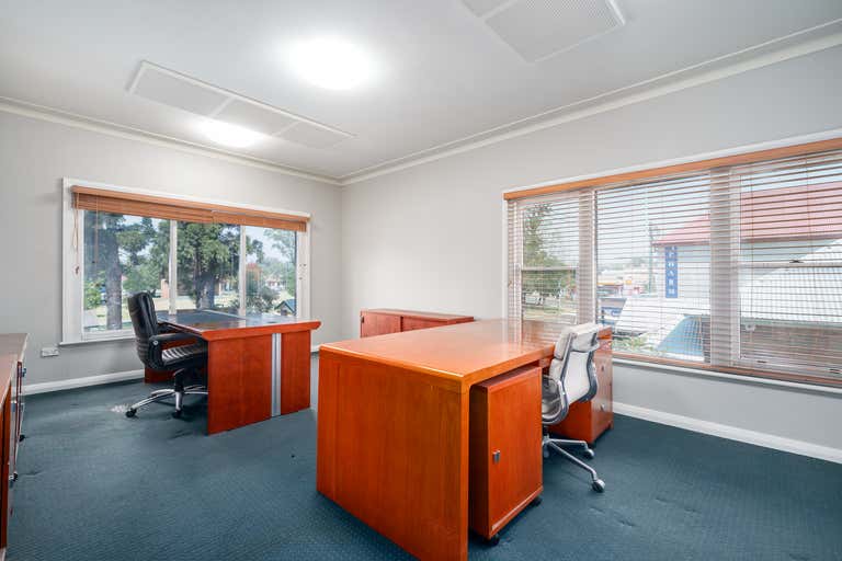 Level 1, Suite 2/100 George Street Singleton NSW 2330 - Image 4