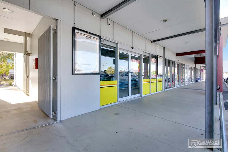 Shop 5 at 111 GEORGE STREET Rockhampton City QLD 4700 - Image 4