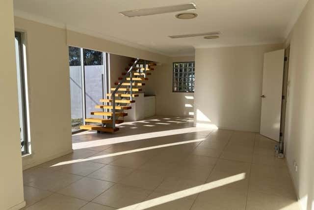 80 Smith Street Southport QLD 4215 - Image 4