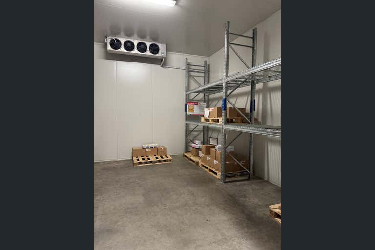 Unit 3, 8 Commercial Court Tullamarine VIC 3043 - Image 4