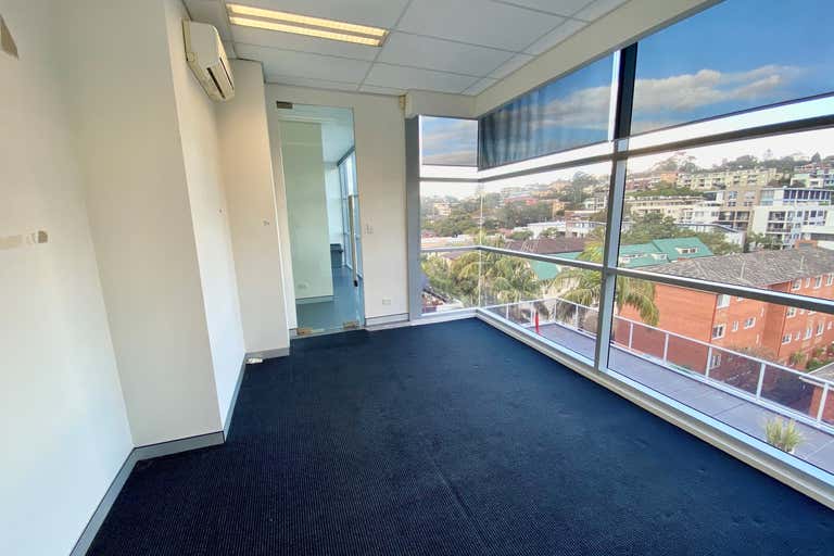 502/7 Oaks Avenue Dee Why NSW 2099 - Image 1