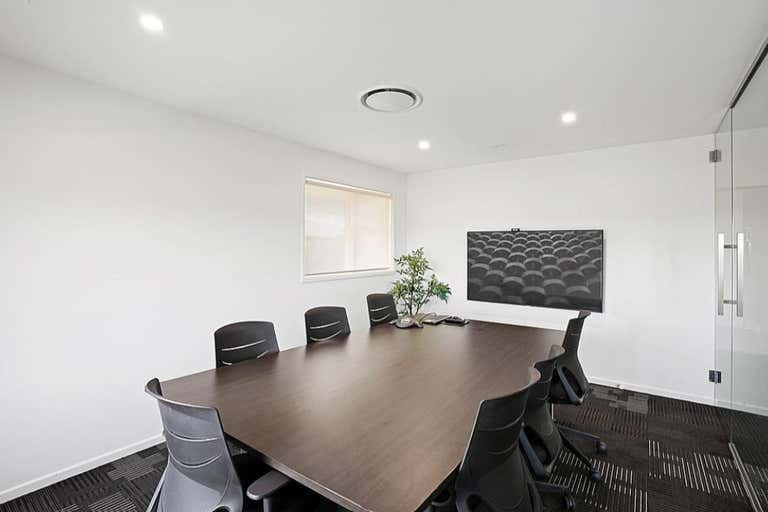 12 Bourton Road Merrimac QLD 4226 - Image 3