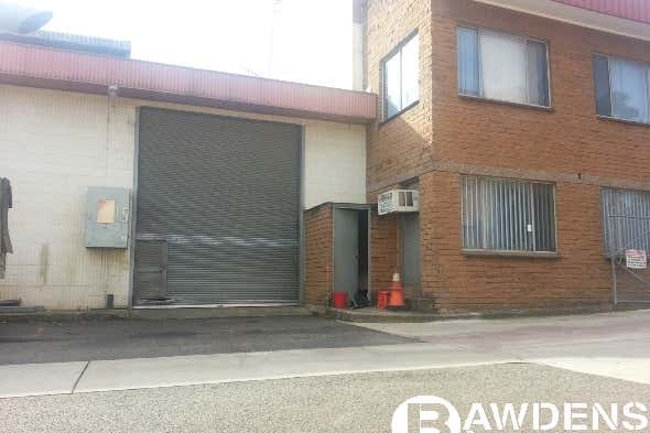 15/8-10 BRITTON STREET Smithfield NSW 2164 - Image 2