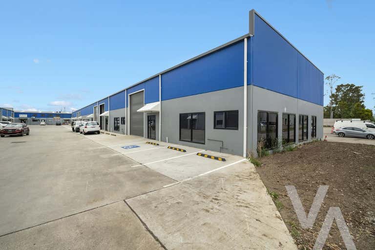 4/11 Kyle Street Rutherford NSW 2320 - Image 2