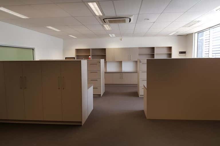 Lorimer Place Business Park, Unit C3, 28 Rogers Street Port Melbourne VIC 3207 - Image 2