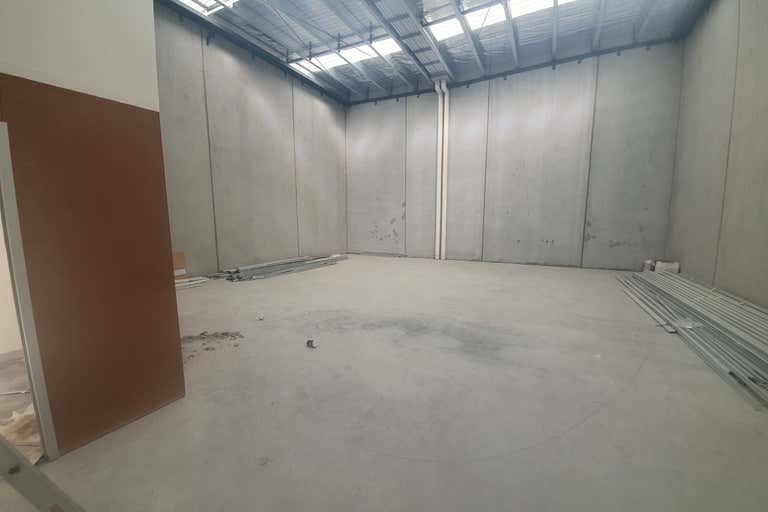 4/9-11 Industrial Circuit Cranbourne West VIC 3977 - Image 2