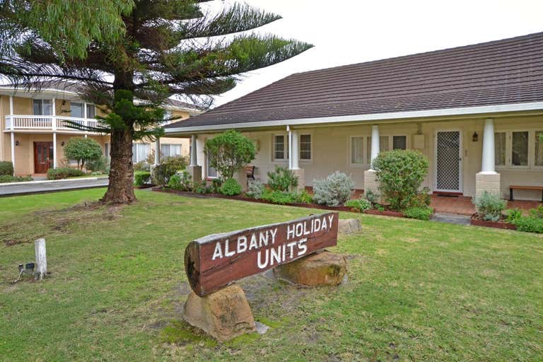 Albany Holiday Units, 19 Golf Links Road Middleton Beach WA 6330 - Image 2