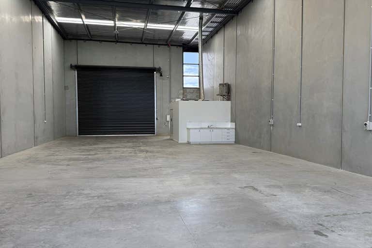 22/1-25 Dohertys Road Laverton North VIC 3026 - Image 4