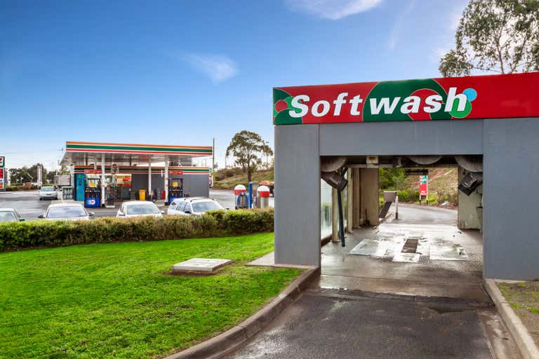 SOLD Rowville 7 Eleven, 951  Wellington Road Rowville VIC 3178 - Image 3