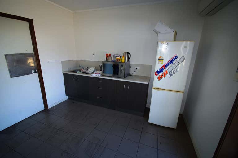 18 Titanium Place Bohle QLD 4818 - Image 3