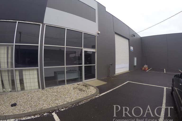 2/32 Chelmsford Street Williamstown North VIC 3016 - Image 2
