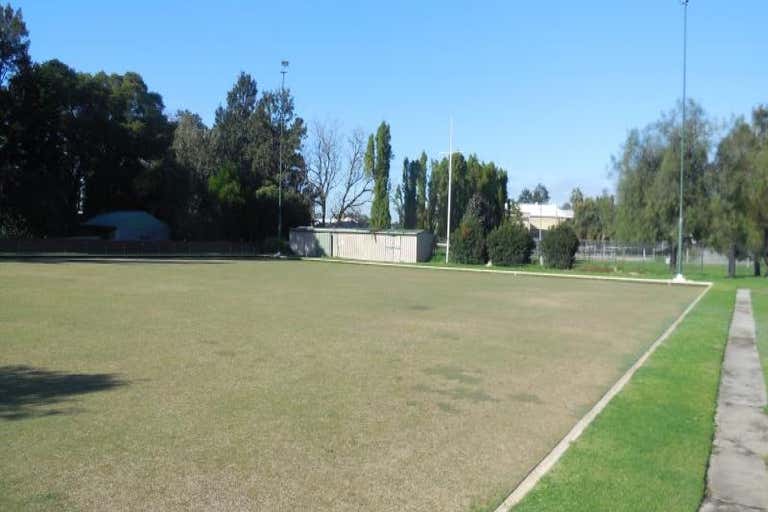 Maitland Ex-Sevicemen's Citizens Bowling and Sporting Club, 10 Carrington Street Maitland NSW 2320 - Image 4