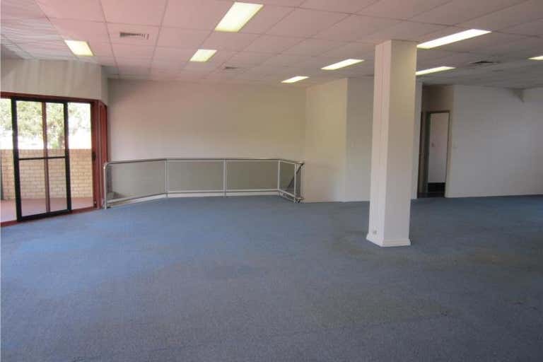 Unit 8/80 Grand Boulevard Joondalup WA 6027 - Image 4