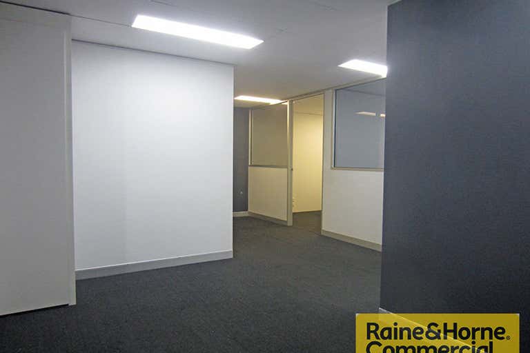 1/3 Elliot Street Albion QLD 4010 - Image 2